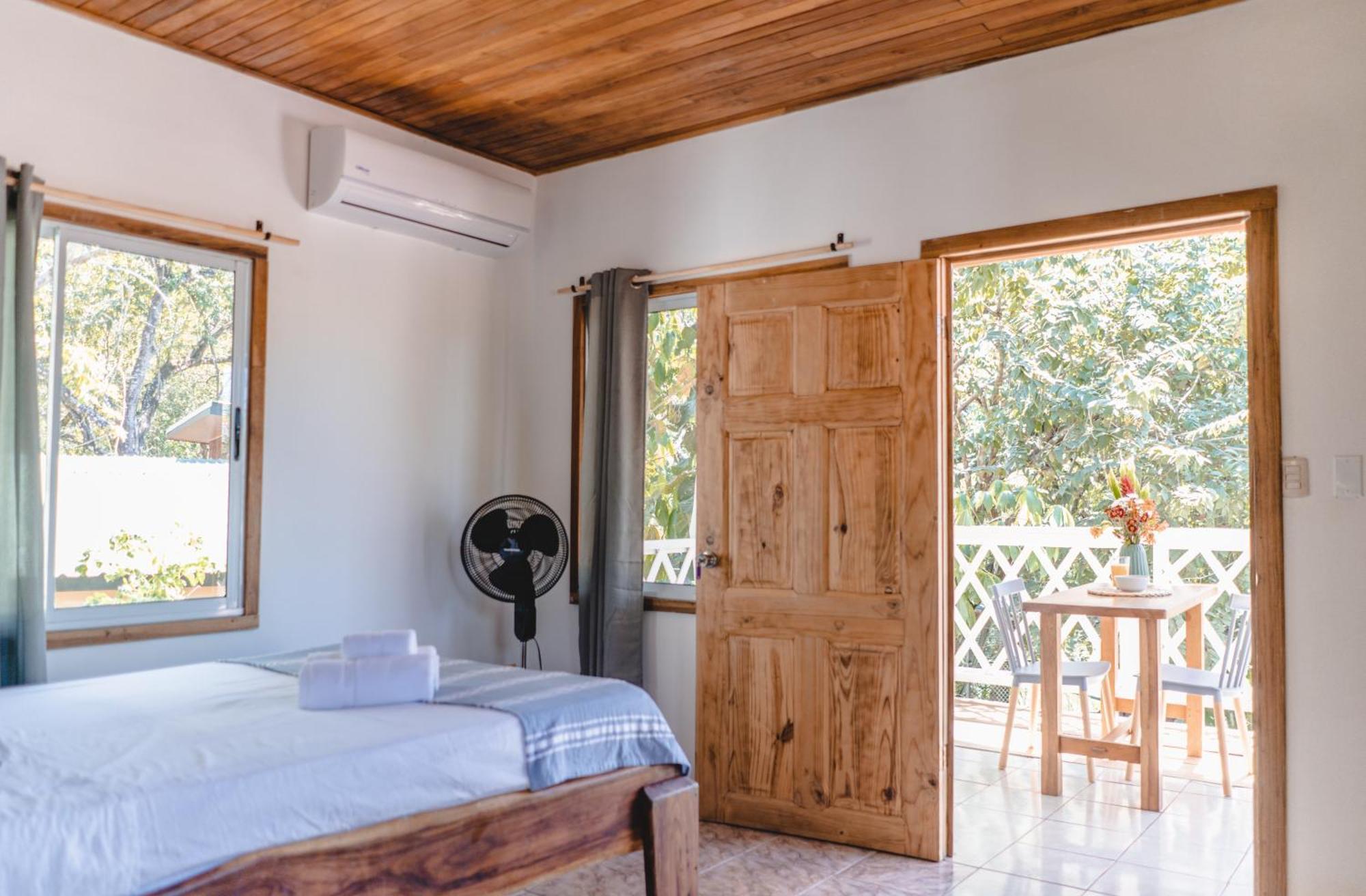 Cuatro Vientos Lodge & Apartments - Mal Pais, Costa Rica Playa Santa Teresa  Rum bild